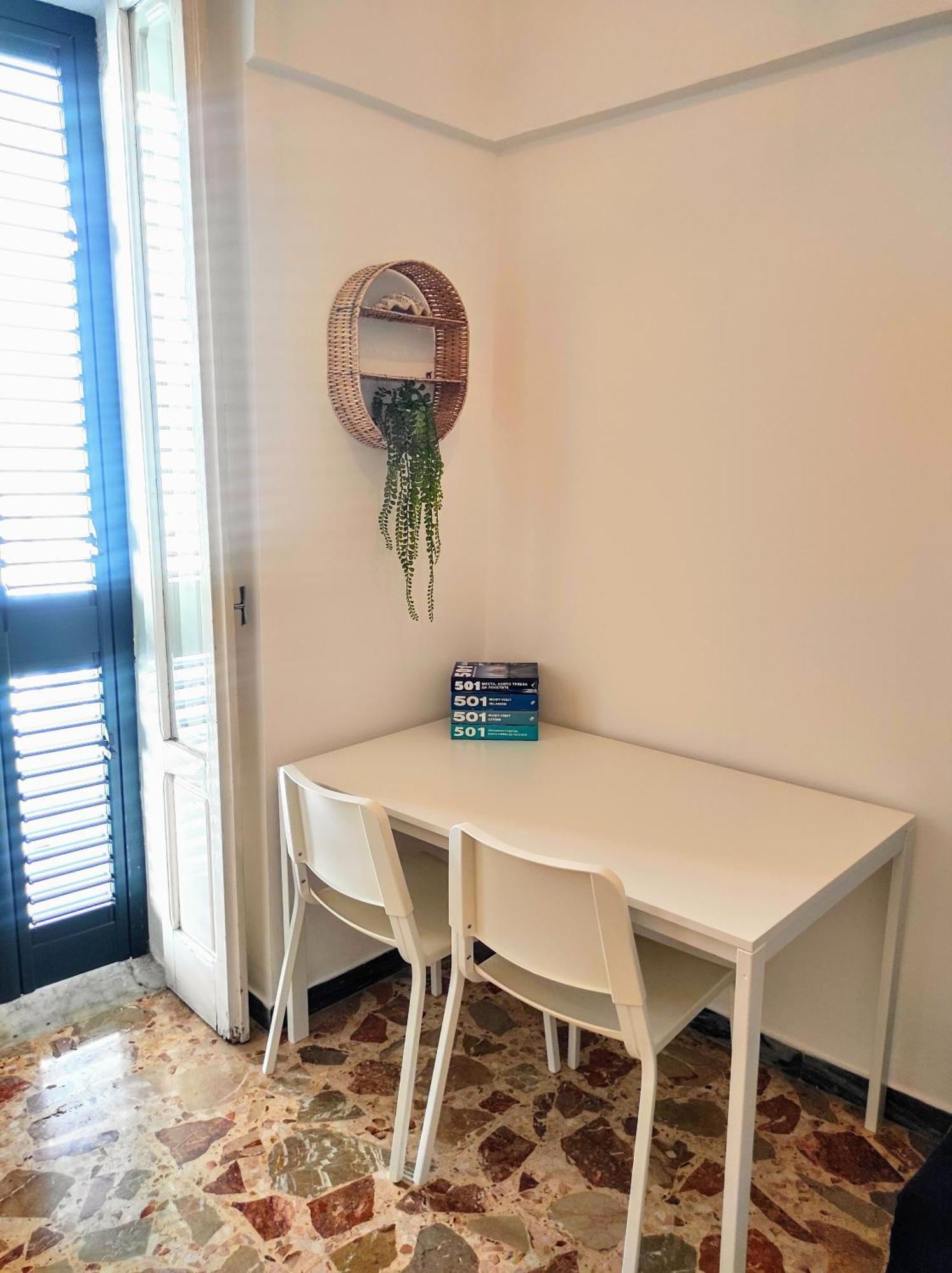 Cinque Terrazze: Freshly Renovated 2-Bedroom House Ceglie Messapica Luaran gambar